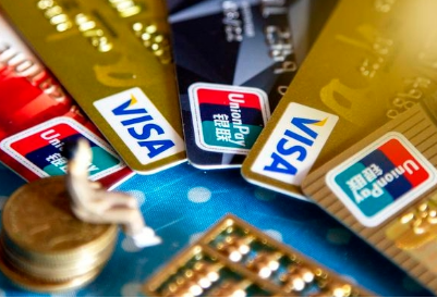 金赢客POS机:信用卡数量过多,额度“分散无力”?
